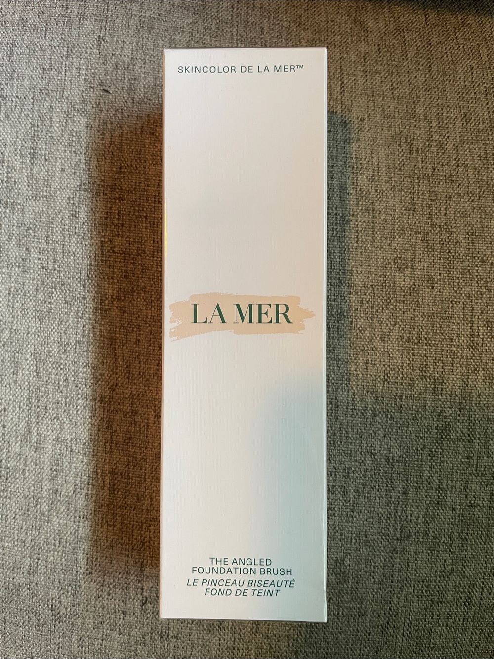 NIB La Mer Angled Foundation Brush